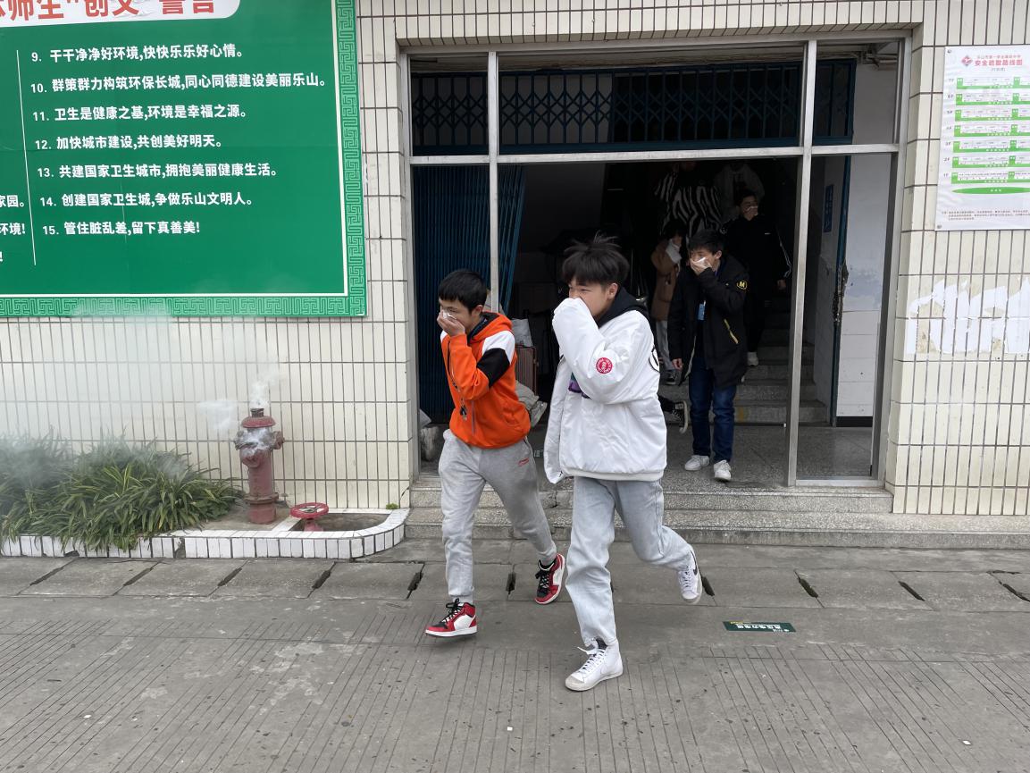 96.jpg