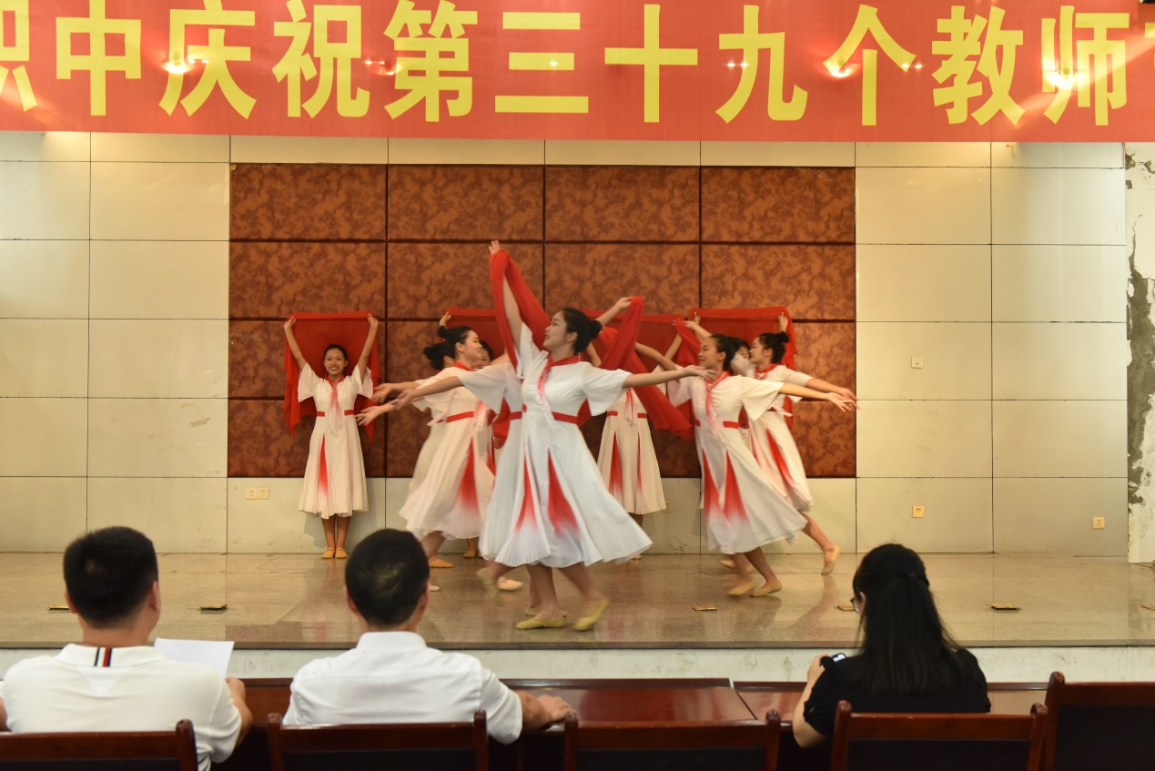 图片18.jpg