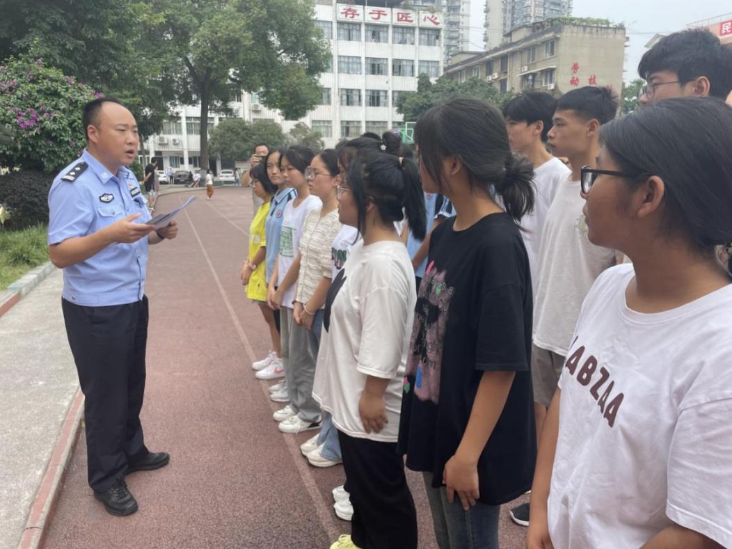图片2.jpg