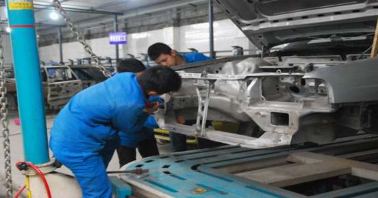 钣金理实一体化实训室08.jpg