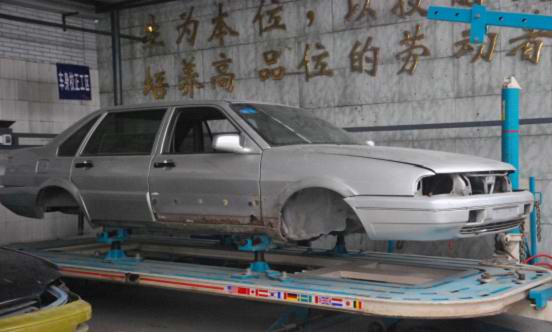 钣金理实一体化实训室07.jpg